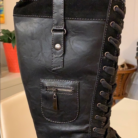 New - tall boots - Picture 7 of 9